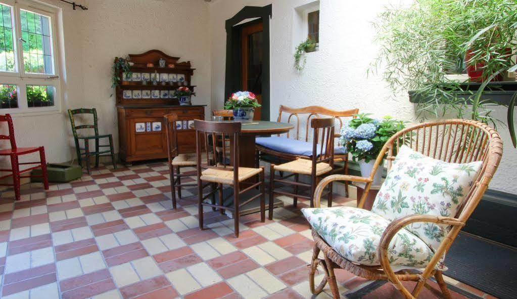 Landhaus Michels Garni Kaarst Esterno foto