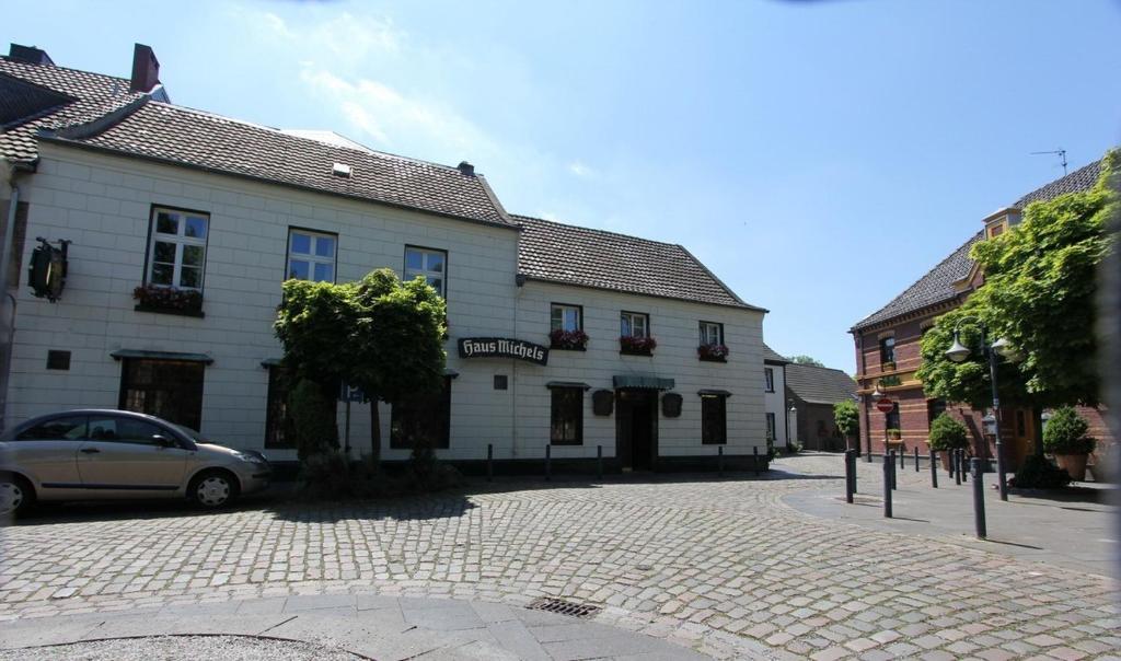 Landhaus Michels Garni Kaarst Esterno foto