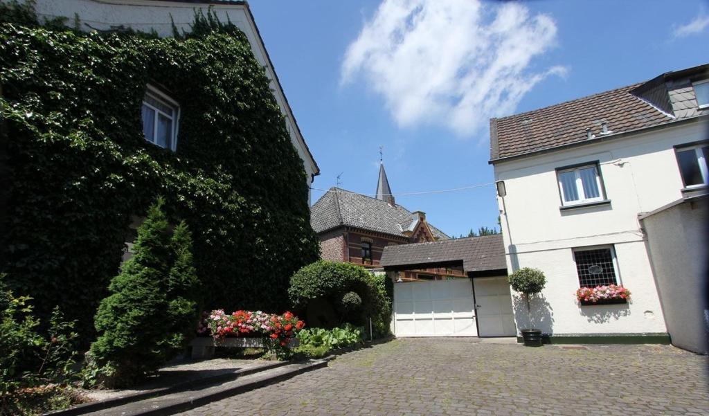 Landhaus Michels Garni Kaarst Esterno foto