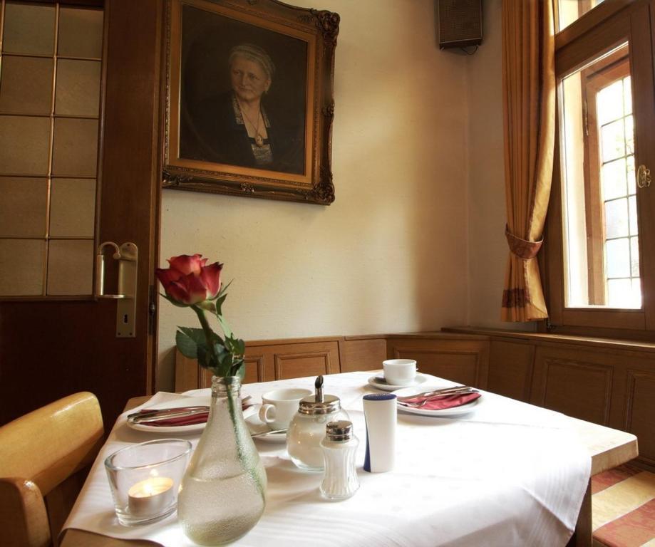 Landhaus Michels Garni Kaarst Esterno foto